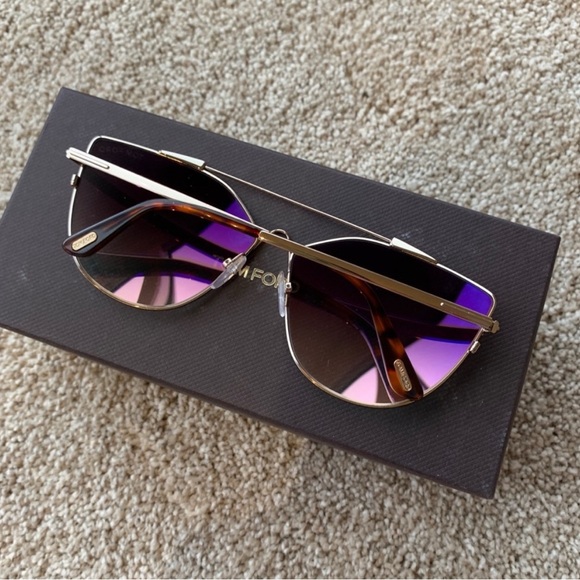 Tom Ford Rose Gold Aviator Sunglasses - Picture 3 of 7